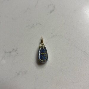 LAPIS LAZULI PENDANT